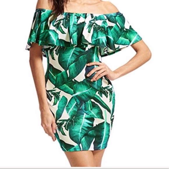 Off The Shoulder Palm Print Dress - Picture 6 of 6